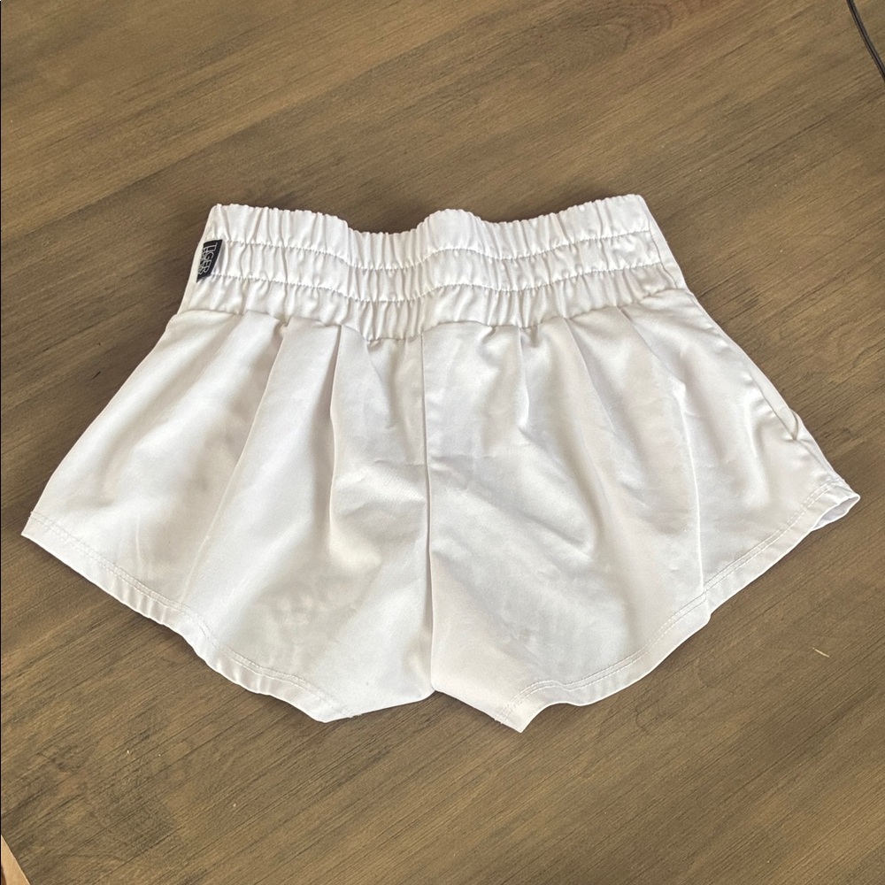 Tiger Friday, pleated shorts